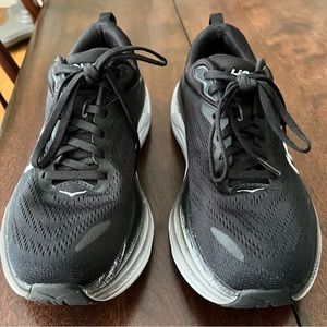 Hoka Women’s Bondi 8 size 8